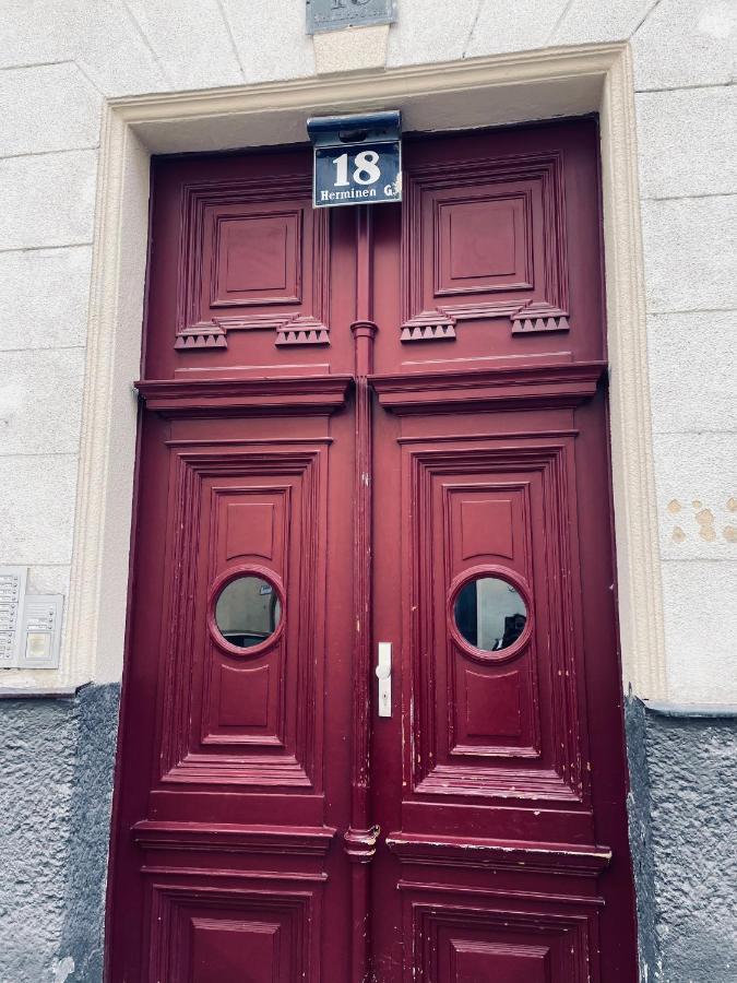 Charmante Innenstadtwohnung Vienna Luaran gambar